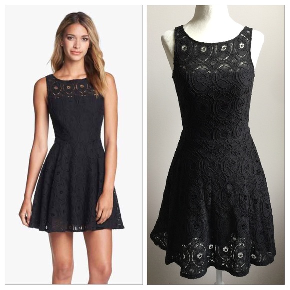 BB Dakota Dresses & Skirts - BB Dakota Renly Dress